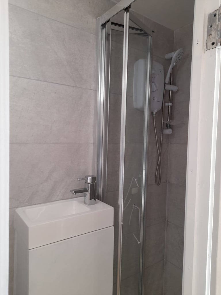 DS 1st FLOOR ONE BEDROOM10MIN HITHER GREEN BR20MIN LONDN BRIDGE ZONE3OK SINGLE PARENT&CHILD