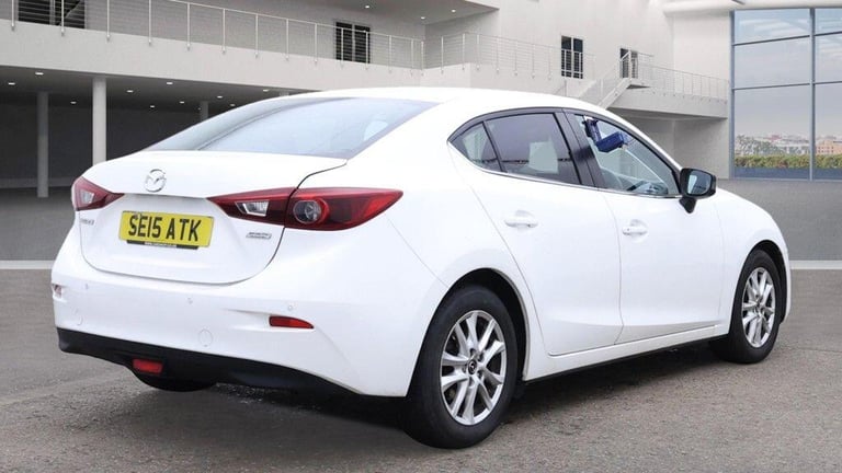 2015 Mazda Mazda3 2.0 SE-L Nav 4dr SALOON PETROL Manual