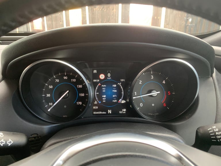 2017 Jaguar XE 2.0d R-Sport Auto Euro 6 (s/s) 4dr SALOON Diesel Automatic