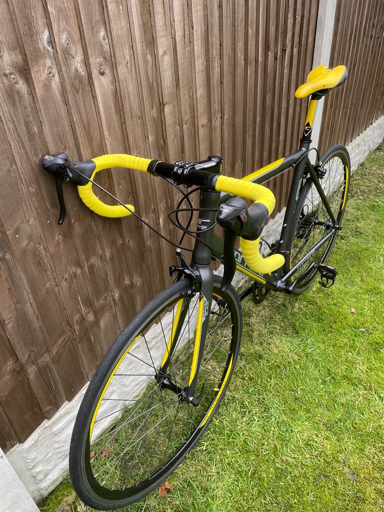 Carrera leeds Bikes, Bicycles Cycles for Sale Gumtree