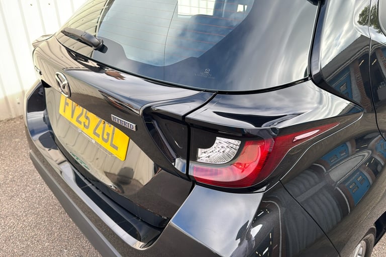  Mazda 2 1.5h Exclusive Line Hatchback 5dr Petrol Hybrid CVT Euro 6 s/s 116 Ps