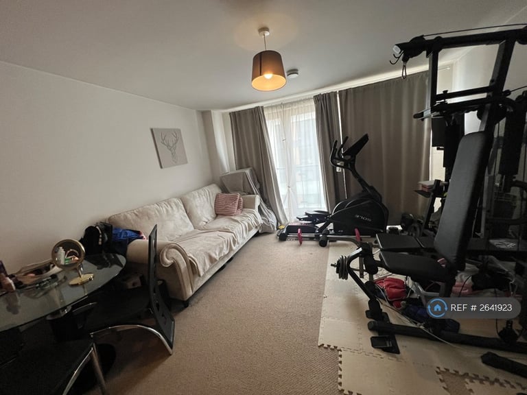 1 bedroom flat in Red Bank, Manchester, M4 (1 bed) (#2641923)
