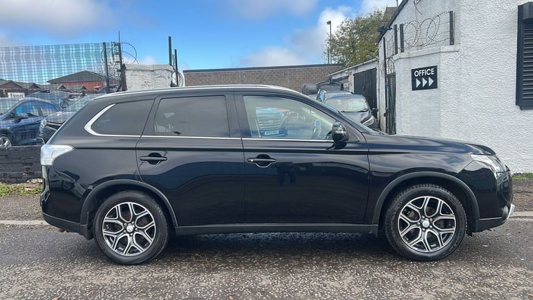 2016 Mitsubishi Outlander 2.3L GX 4 DI-D SUV 5dr Diesel Manual Euro 6 (147 bhp) SUV Diesel Manual