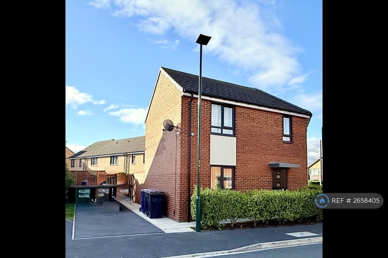 3 bedroom house in Rowantree Gardens, Redcar, TS10 (3 bed) (#2658405)