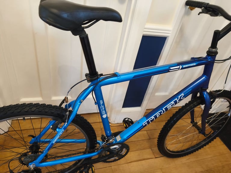 XL mens trek bike 21" frame 