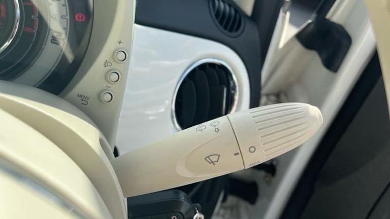 2019 Fiat 500 1.2 Lounge Hatchback 3dr Petrol Manual Euro 6 (s/s) (69 bhp) Manual Hatchback Petro...