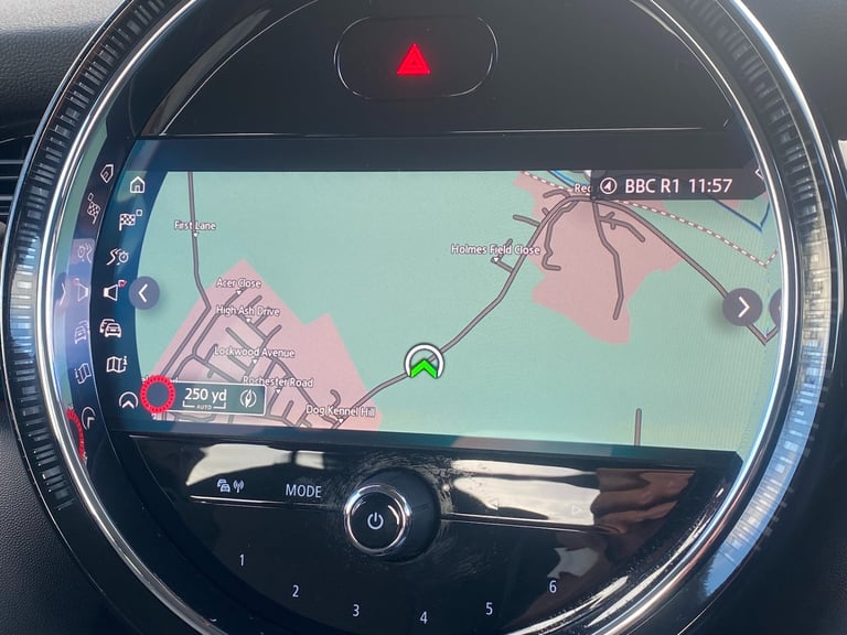 2021 MINI Hatch 1.5 Cooper Classic Auto 3dr - Apple CarPlay &amp; Sat Nav &amp; Cruise Control HA...