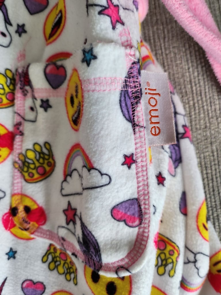 Selection of kids nightwear aged 9-11yrs