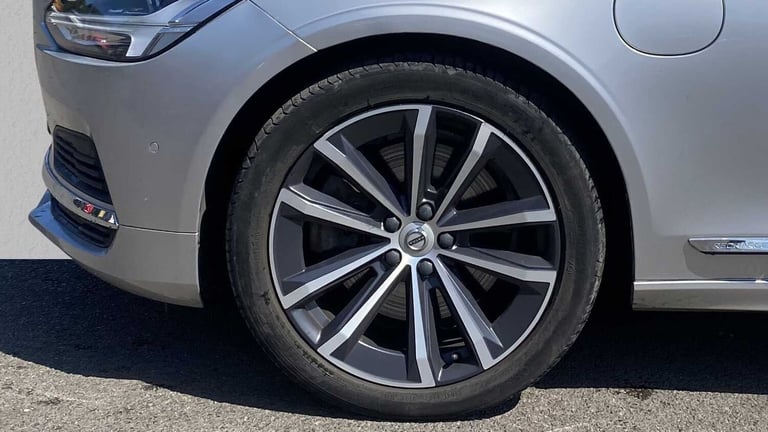 2021 Volvo S90 2.0 T8 Recharge PHEV Inscription 4dr AWD Auto Saloon Plug-In Hy Automatic