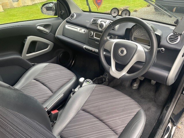 2014 smart fortwo Edition21 mhd 2dr Softouch Auto COUPE Petrol Automatic