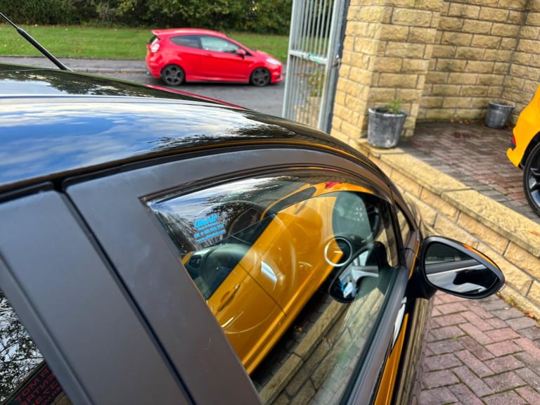 2017 Ford Fiesta 1.0T EcoBoost ST-Line Euro 6 (s/s) 5dr HATCHBACK Petrol Manual