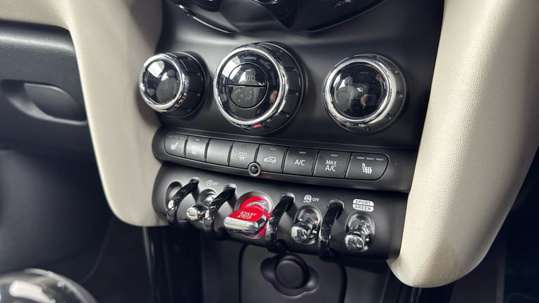 2023 MINI Hatch 1.5 Cooper Exclusive 5dr Auto Petrol Hatchback Hatchback Petrol Automatic