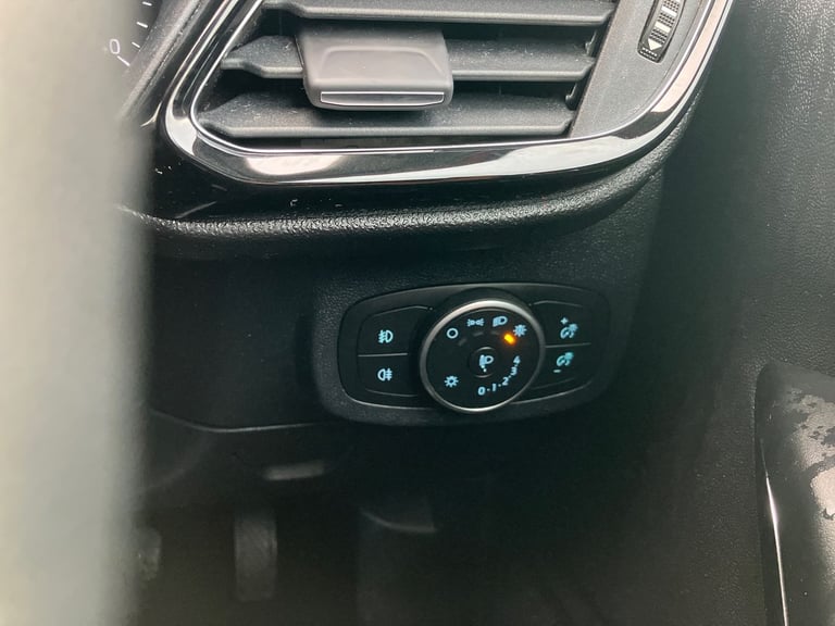 2020 Ford Fiesta 1.0 EcoBoost Hybrid mHEV 125 Titanium 5dr Hatchback PETROL Manual