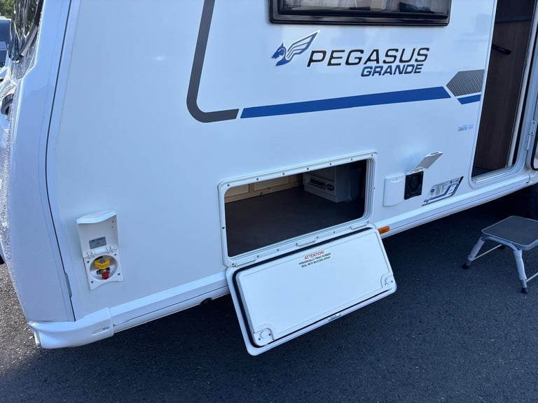 2019 BAILEY PEGASUS GRANDE PALERMO, 6 BERTH, FIXED BUNK BEDS, WIDE BODY
