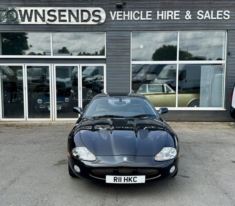 2002 Jaguar XK8 4.0 V8 Auto SALOON Petrol Automatic