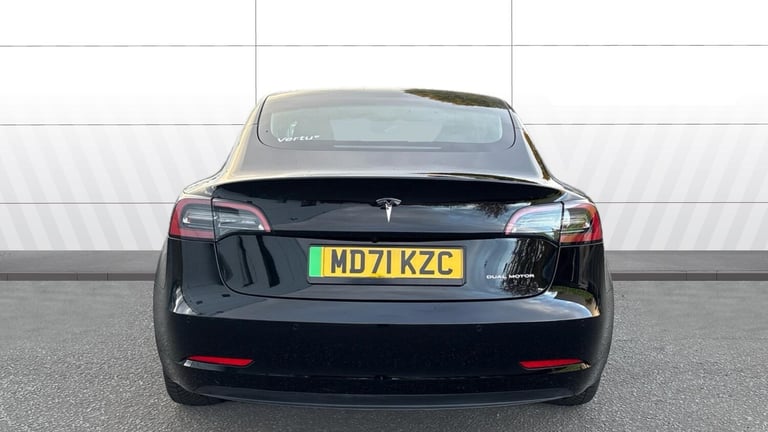 2022 Tesla Model 3 Long Range AWD 4dr Auto Electric Saloon Saloon Electric Automatic