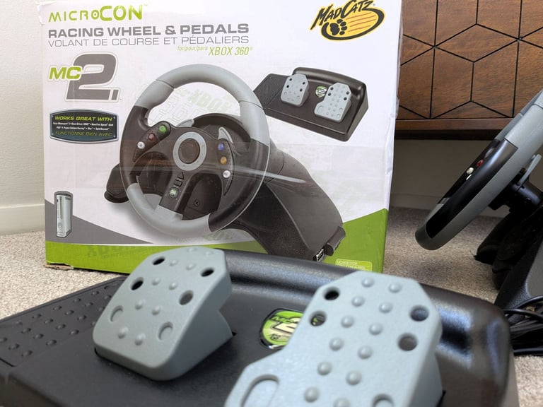 image for Microcon Steering Wheel - Black (Xbox 360)