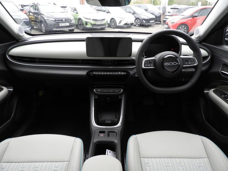  Fiat 600 600 La Prima 1.2 100hp Hybrid Edct-6 Petrol/Electric Hybrid Automatic