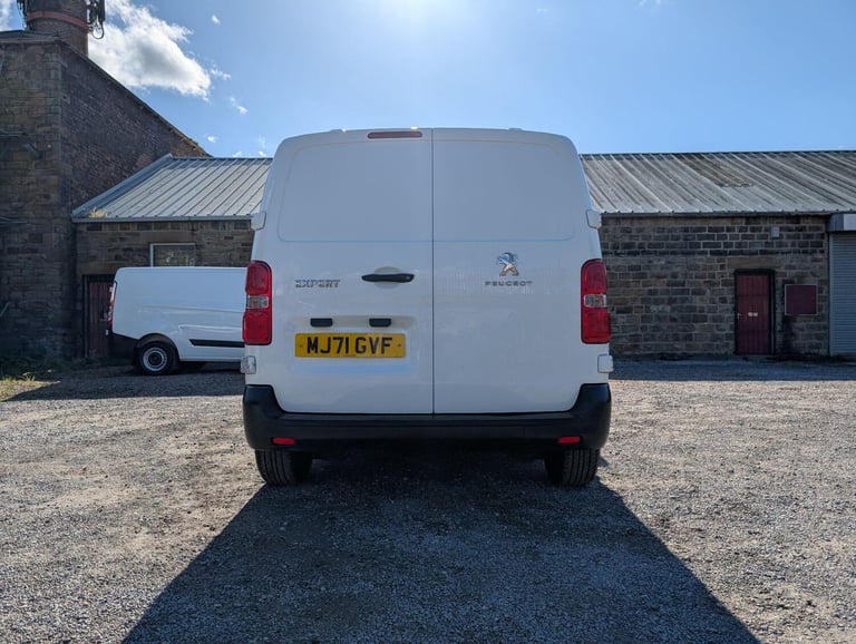 2021 Peugeot Expert 1.5 BlueHDi 1000 Professional Standard Panel Van MWB Euro 6 (s/s) 6dr PANEL V...