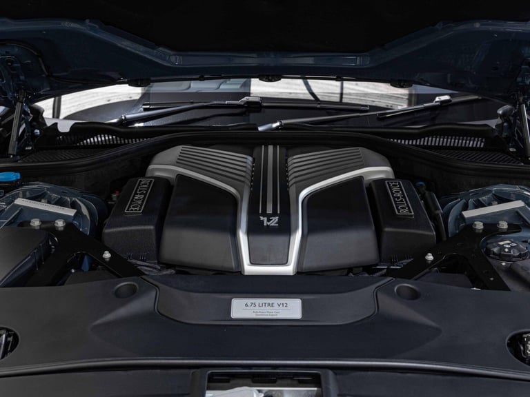  Rolls-Royce Ghost 6.75 V12 Auto 4WD Euro 6 4dr Petrol Automatic