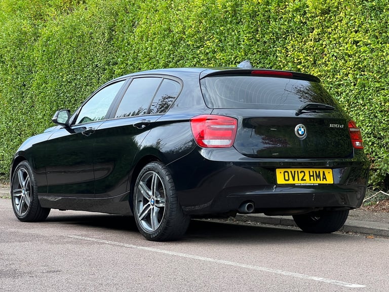 BMW, 1 SERIES, Hatchback, 2012, Manual, 1995 (cc), 5 doors