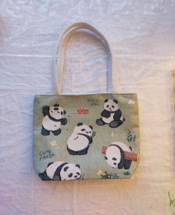 Handbag in excellent condition