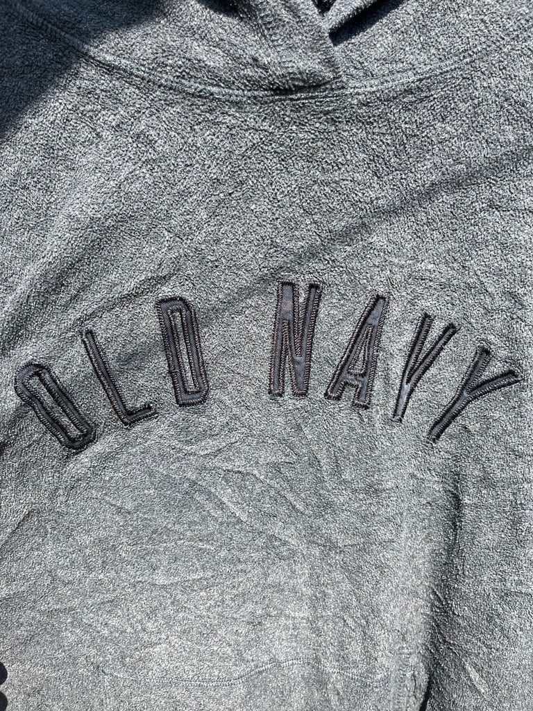 Old  Navy Men’s Hoodie Grey Size XL