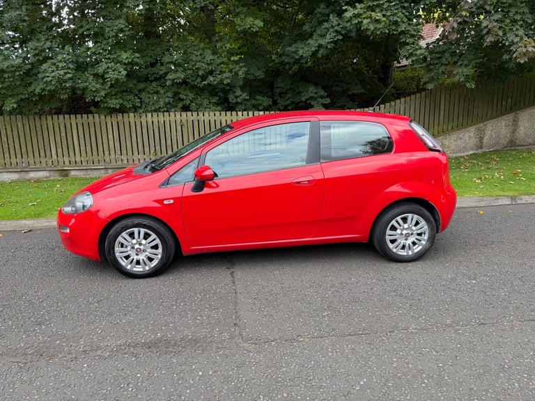 2013 Fiat Punto 1.2 Easy 3dr HATCHBACK Petrol Manual