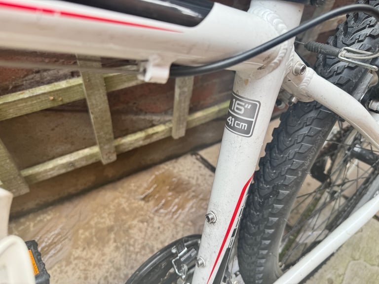 Trek Mountain bike 16’’ frame 