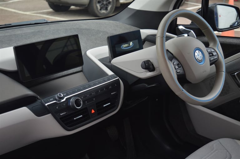 2018 BMW i3 135kW S Range Extender 33kWh 5dr Auto HATCHBACK PETROL/ELECTRIC Automatic