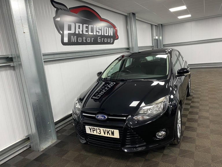  Ford Focus 1.0T EcoBoost Titanium Euro 5 (s/s) 5dr Petrol Manual