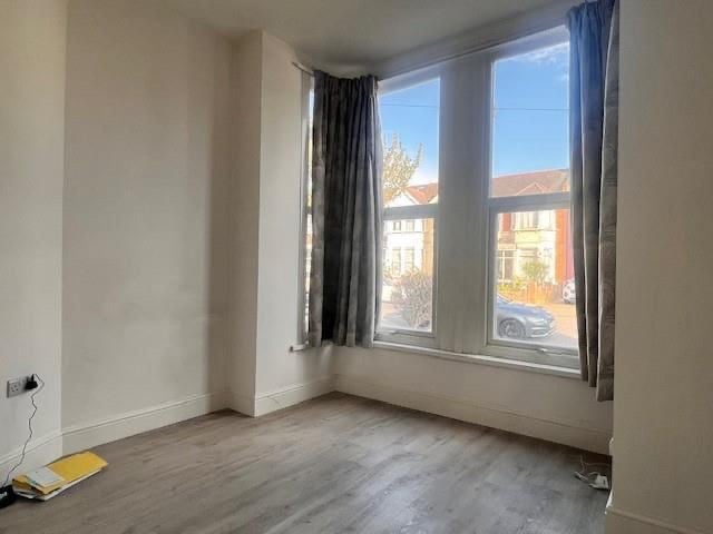1 BEDROOM AVAILABLE IN ILFORD 