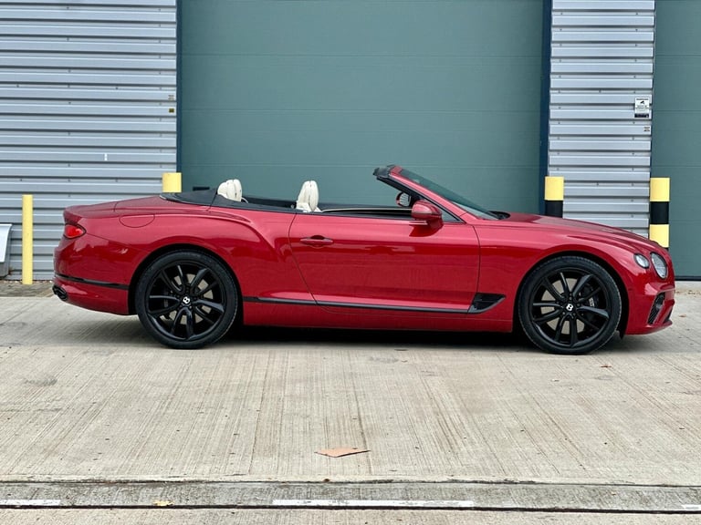 2020 (70) BENTLEY CONTINENTAL GTC 4.0 V8 2dr Auto