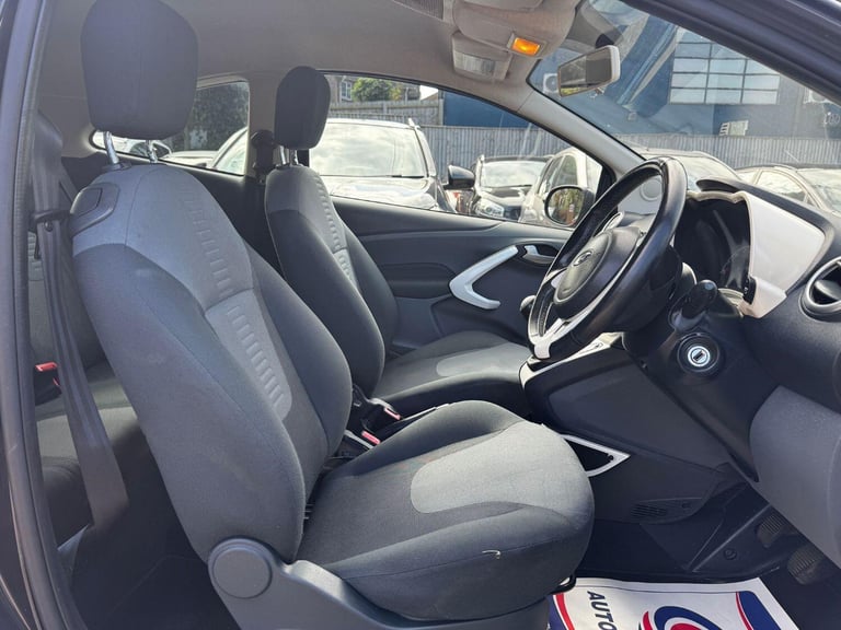 FORD KA 1.2 Zetec 2014