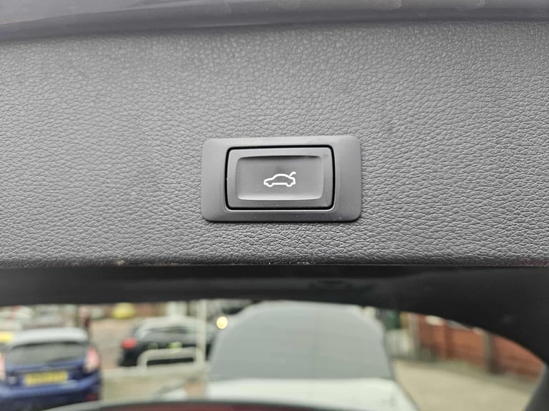 2020 Audi Q2 1.5 TFSI CoD 35 S line Euro 6 (s/s) 5dr CONVERTIBLE Petrol Manual