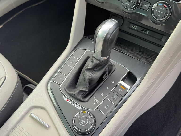 2017 Volkswagen Tiguan 2.0 TDI SEL DSG 4Motion Euro 6 (s/s) 5dr ESTATE Diesel Automatic