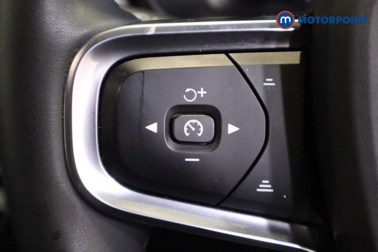 2022 Volvo XC40 1.5 T4 Recharge PHEV Plus Dark 5dr Auto ESTATE PETROL/ELECTRIC Automatic