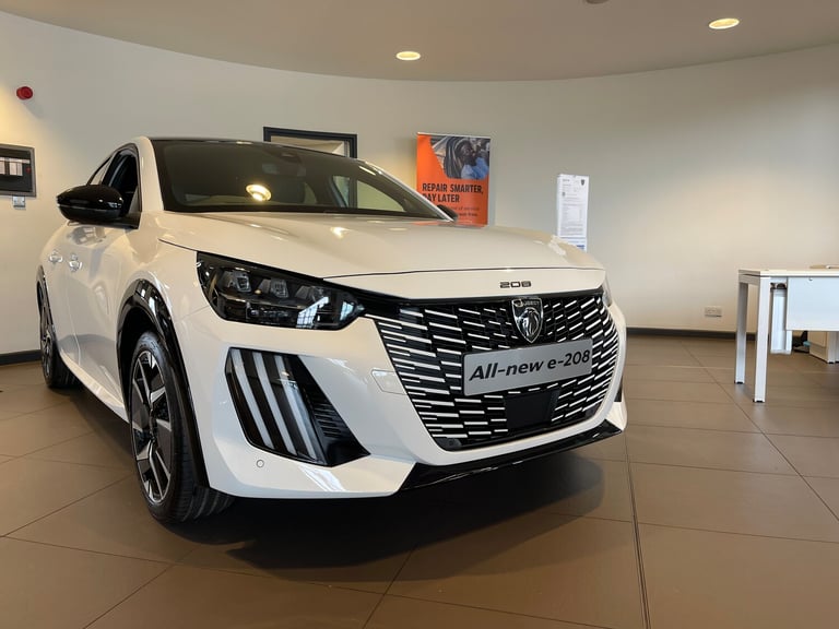 2024 Peugeot 2008 1.2 PureTech GT EAT Euro 6 (s/s) 5dr SUV PETROL Automatic