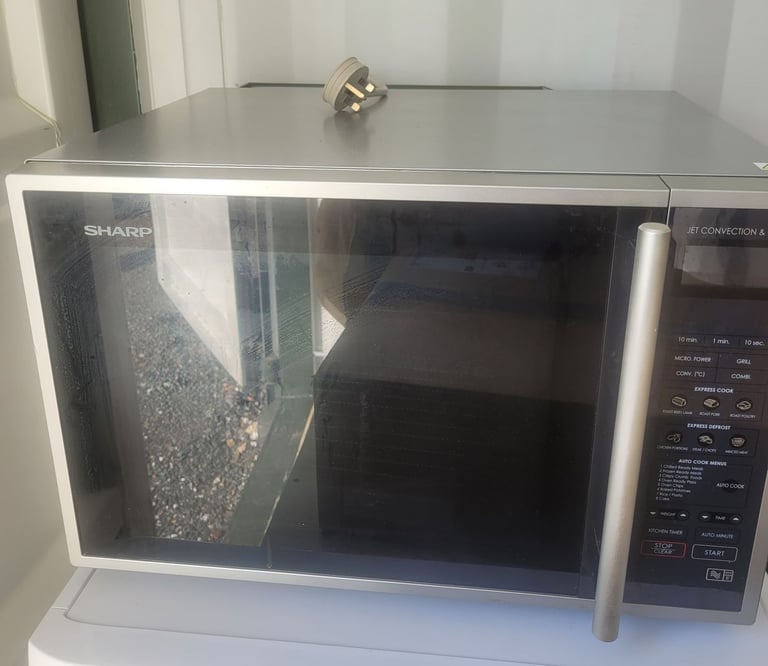 Sharp Combination Microwave 40 Litre 900Watt in Silver R959SLMAA