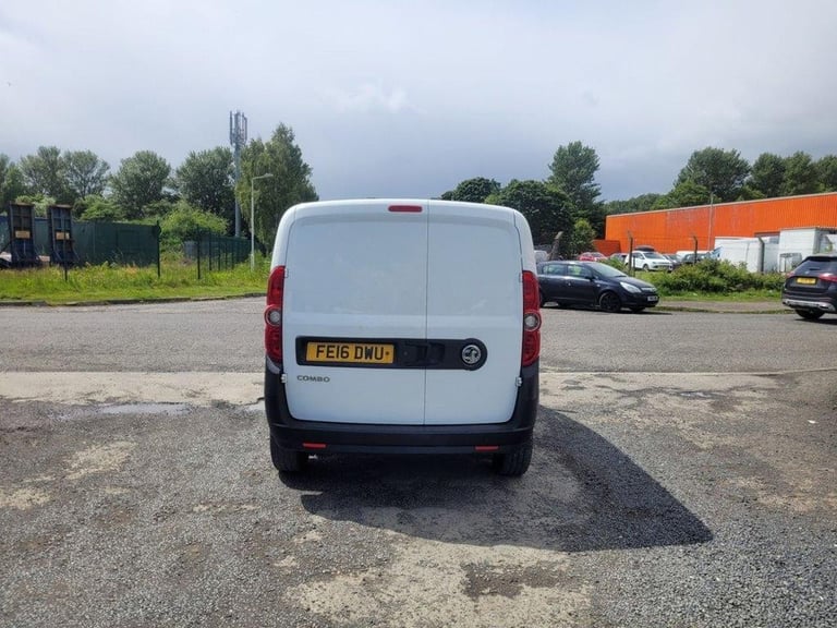 2016 ON 16 PLATE VAUXHALL COMBO 2300 L1HI CDTI SWB DIESEL CREW VAN NO VAT