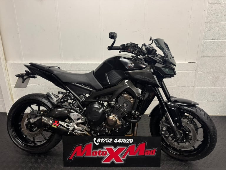 2018 Yamaha MT-09 Fantastic condition Akrapovic sports exhaust