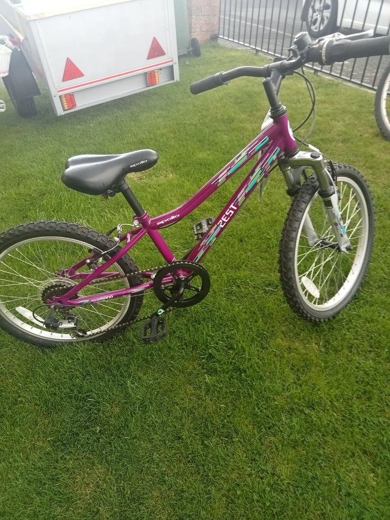 Childs Apollo bicycle from Halfords 