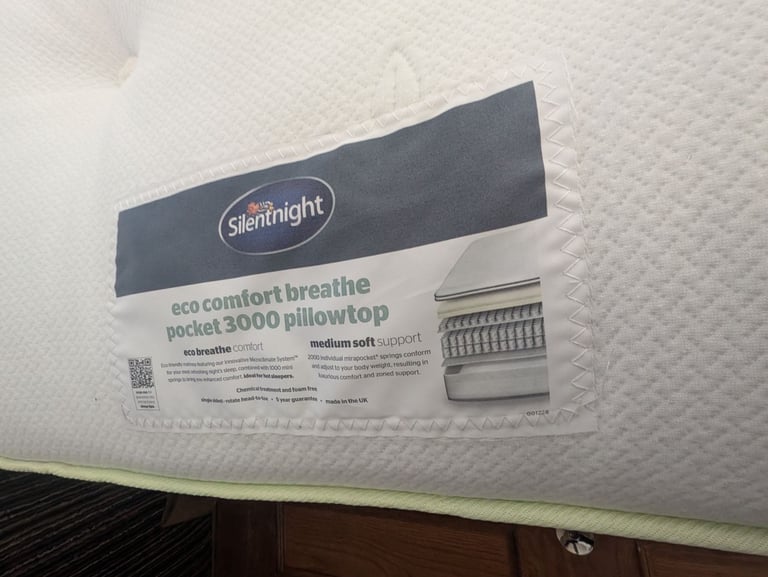 image for Double Silentnight Comfort Breathe Pillowtop 3000 Mattress - Medium Soft 