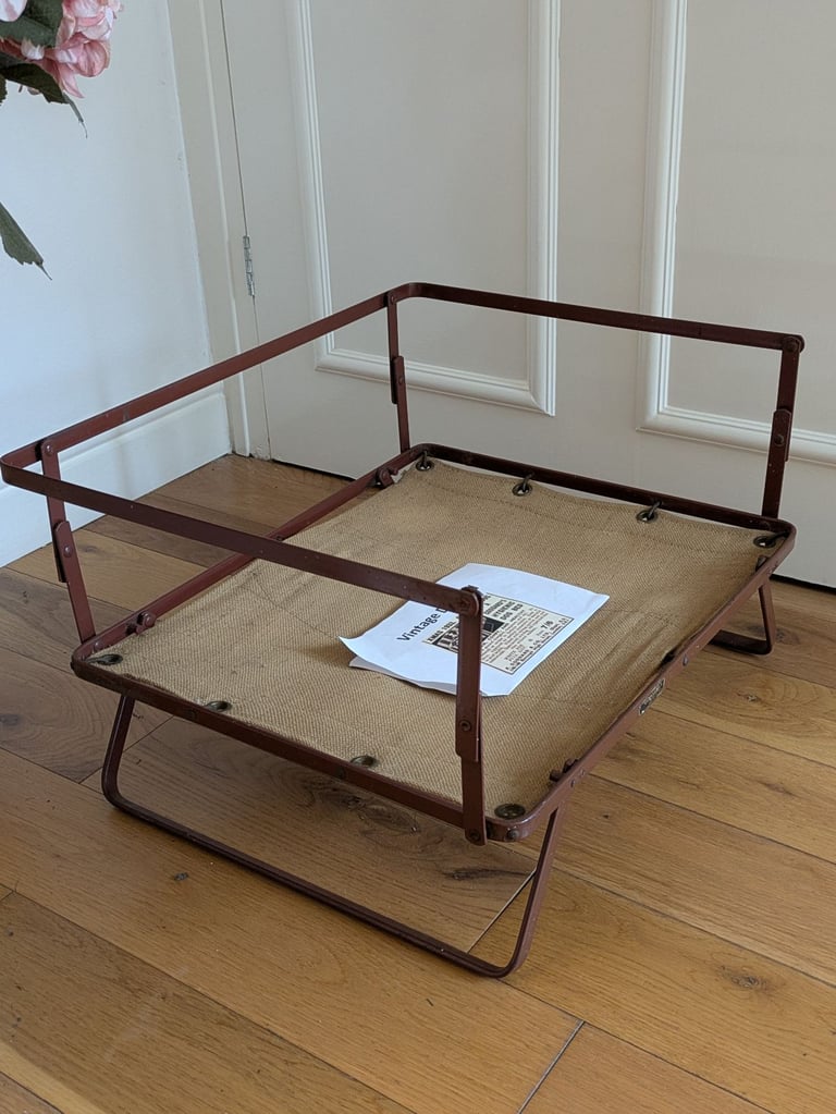 Vintage folding dog bed 