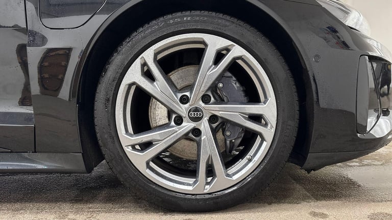 2023 Audi e-tron GT 93.4kWh Auto quattro 4dr Saloon ELECTRIC Automatic