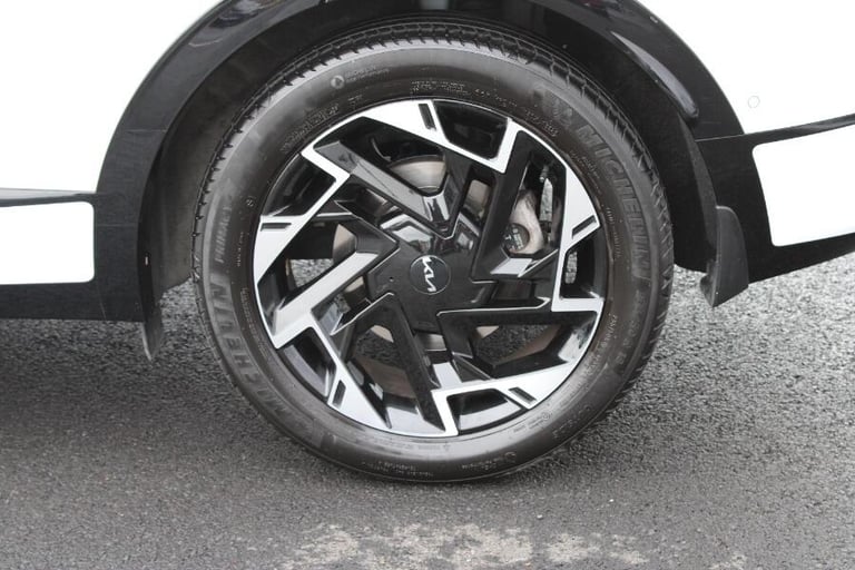 2023 Kia Sportage 1.6 T Gdi 13.8kwh Gt Line S Suv 5dr Petrol Plug In Hybrid Auto Awd Euro 6 ( EST...