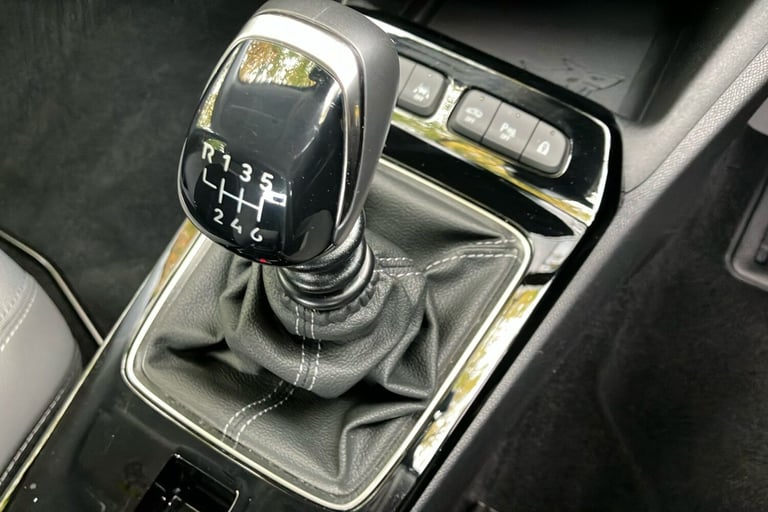  Vauxhall Mokka 1.2 Turbo Elite Edition Suv 5dr Petrol Manual Euro 6 s/s 130 Ps