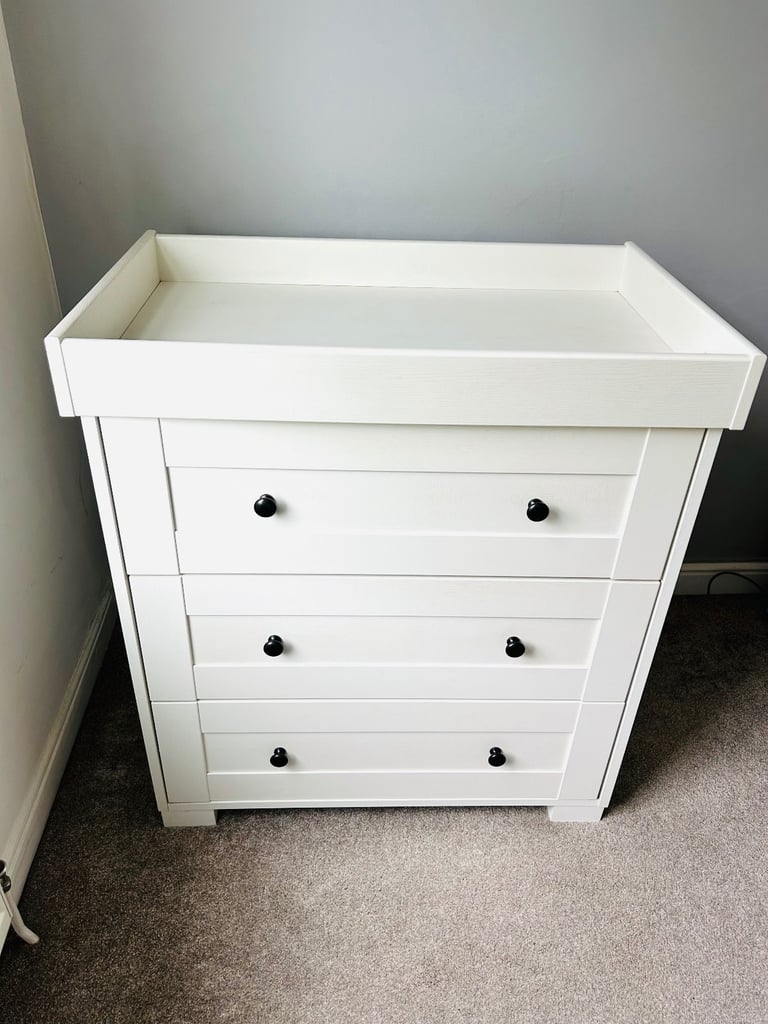 Mamas & Papas Baby Changing Table & Chest of Drawers