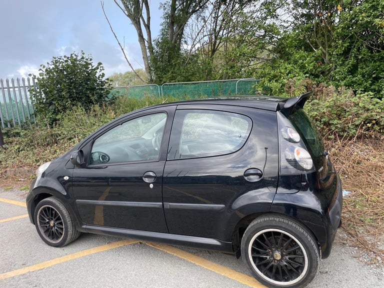 image for PEUGEOT 107 1.0 URBAN 59 REG BLACK 5 DOOR 12 MONTHS MOT ROAD TAX£20 LOW INSURANCE 60+MPG