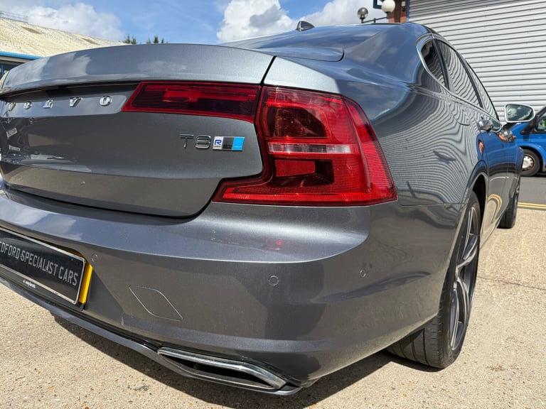2018 Volvo S90 2.0 T8 Hybrid R DESIGN Pro 4dr AWD Geartronic SALOON Petrol Parallel Phev Automatic